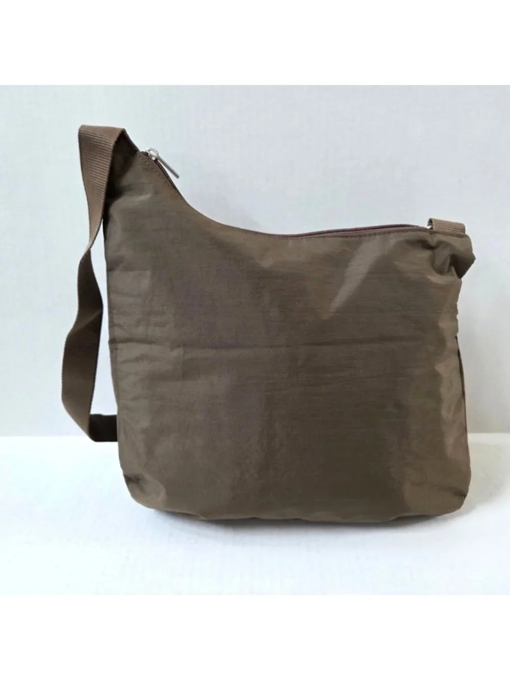 Baggallini Purse Brown Taupe Lightweight Travel Organizer Crossbody